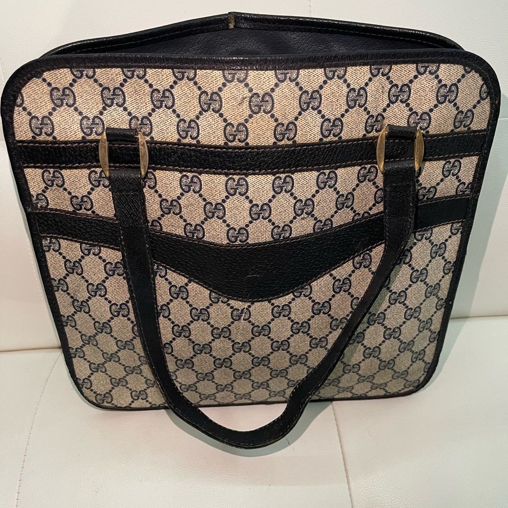 Authentic Rare Gucci Navy Blue Supreme GG Bag